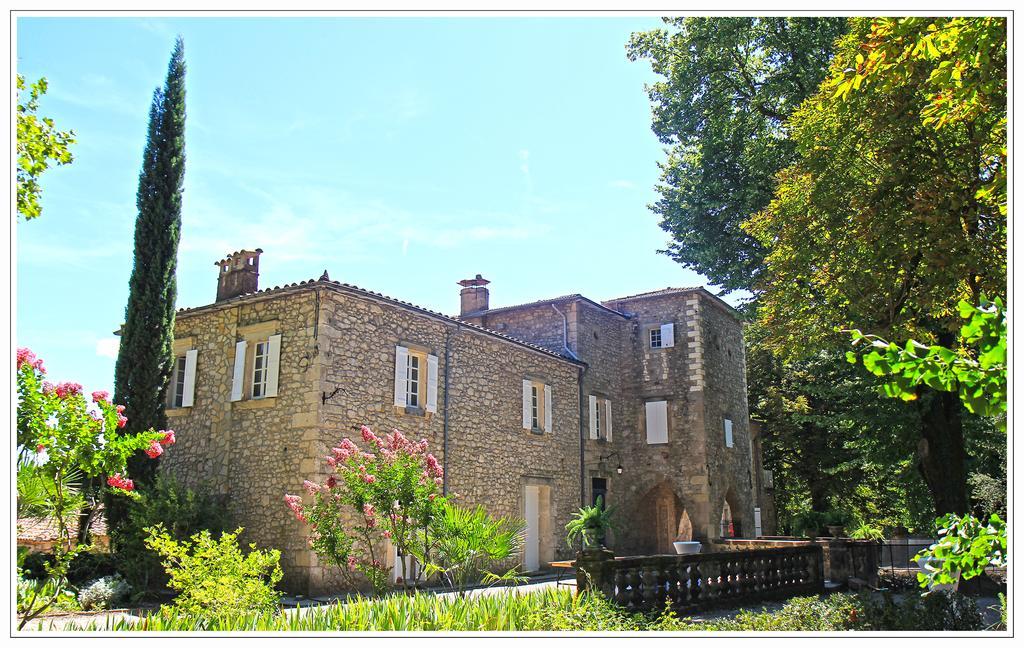 فندق Les Plansفي  Domaine De Saint Charles المظهر الخارجي الصورة