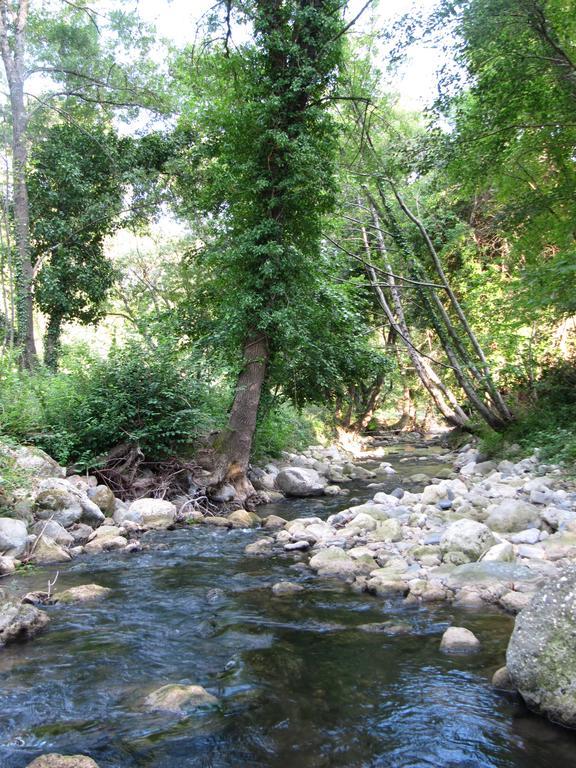 فندق Les Plansفي  Domaine De Saint Charles المظهر الخارجي الصورة